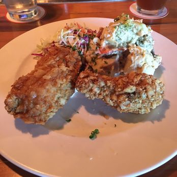 Pomegranate Bistro - Southern fried chicken lunch - Breakfast & Brunch Near Me - Redmond, Washington Pomegranate Bistro - Southern fried chicken lunch - Breakfast & Brunch Near Me - Redmond, Washington