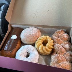 Tios Donuts