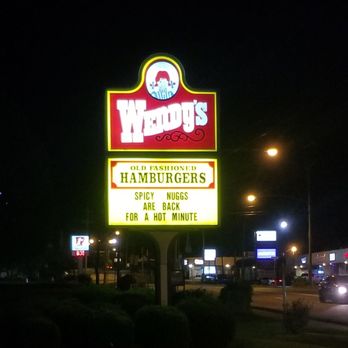 Wendy's - Outside - Burgers Near Me - Jacksonville, Arkansas Wendy's - Outside - Burgers Near Me - Jacksonville, Arkansas