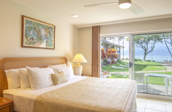 Napili Surf Beach Resort by null