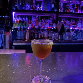 Alley Cat Lounge - Midnight Manhattan served at -6 degrees! - Lounges Near Me - Seattle, Washington Alley Cat Lounge - Midnight Manhattan served at -6 degrees! - Lounges Near Me - Seattle, Washington