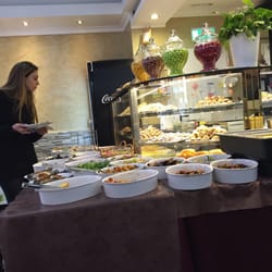 Petek Pastahanesi