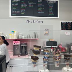 Mia’s Ice cream