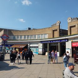 Uxbridge Tube Station - Outside