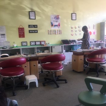Poly Nails Salon - Nail Salons Near Me - Jamaica, New York