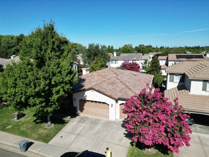Slide of Lucero's Roofing