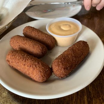 Mambo's Cafe - Croquetas de Jamon(4) - Cuban Near Me - Alpharetta, Georgia