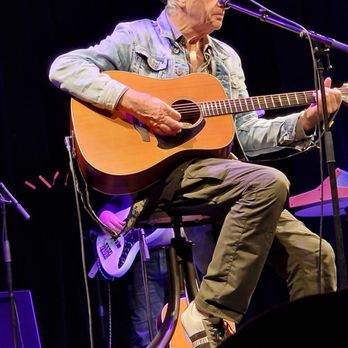 Kultur Quartier - Georg Ringsgwandl am 28.10.2023 - Music Venues Near Me - Kufstein, 7