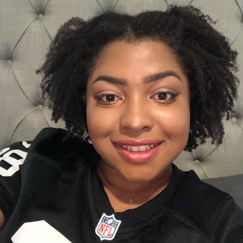 Sanii Loves Curls - April 2019. 6 day old WnG at home - Hair Stylists Near Me Sanii Loves Curls - April 2019. 6 day old WnG at home - Hair Stylists Near Me