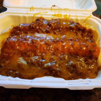 MO's Hot Dogs - Chili Cheese Polish Dog!! - Hot Dogs Near Me - Napa, California