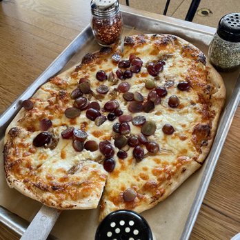 Holt's - Goat Cheese and Grape Pizza - Pizza Near Me - Park Ridge, Illinois Holt's - Goat Cheese and Grape Pizza - Pizza Near Me - Park Ridge, Illinois