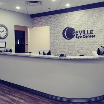Seville Eye Center - Welcoming Reception Area - Optometrists Near Me - Gilbert, Arizona Seville Eye Center - Welcoming Reception Area - Optometrists Near Me - Gilbert, Arizona