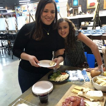 Memo's Canvas - Bday Girl having a blast! - Paint & Sip Near Me - Montclair, California