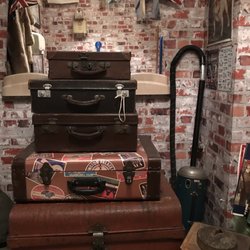 Glady's  Vintage Tea Room