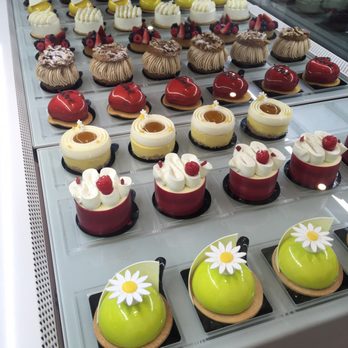 Bachour - Bakeries Near Me - Coral Gables, Florida