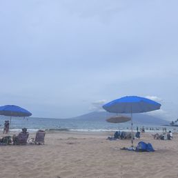 Beachy