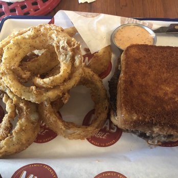 Mia's Table - Patty melt and onion rings - American Near Me - Houston, Texas