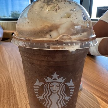 Starbucks - Coffee & Tea Near Me - Fresno, California Starbucks - Coffee & Tea Near Me - Fresno, California