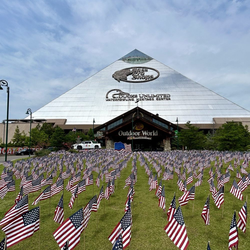 The Memphis Pyramid - Front entrance to The Pyramid salutes American hero's. - Shopping Centers Near Me - Memphis, Tennessee The Memphis Pyramid - Front entrance to The Pyramid salutes American hero's. - Shopping Centers Near Me - Memphis, Tennessee