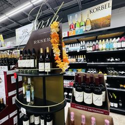E-Z Liquors