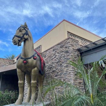 P.F. Chang's - Chinese Near Me - Chandler, Arizona