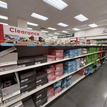 Famous Footwear - Clearance section - Shoe Stores Near Me - Kapolei, Hawaii