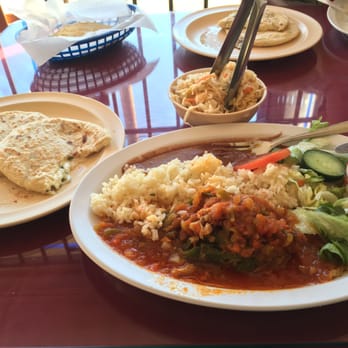 Izalco Restaurant - Pupusas and chile relleno - Latin American Near Me - North Hollywood, California Izalco Restaurant - Pupusas and chile relleno - Latin American Near Me - North Hollywood, California