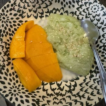 Thai Kitchen - Mango sticky rice - Thai Near Me - Mesa, Arizona