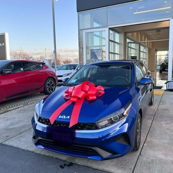 Dublin Kia - Car Dealers Near Me - Dublin, California