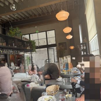 Bon Delire - Interior - French Near Me - San Francisco, California