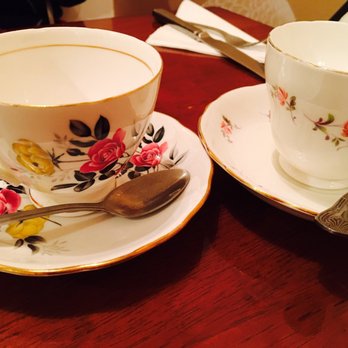 Tea and Tattle - Beautiful China - British Near Me - London, XGL Tea and Tattle - Beautiful China - British Near Me - London, XGL