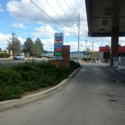 Woody's Food Store