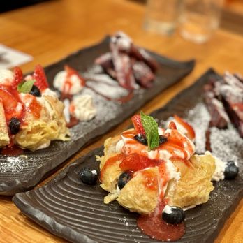 Restaurant SUNTORY - Tempura Ice Cream - Japanese Near Me - Honolulu, Hawaii Restaurant SUNTORY - Tempura Ice Cream - Japanese Near Me - Honolulu, Hawaii
