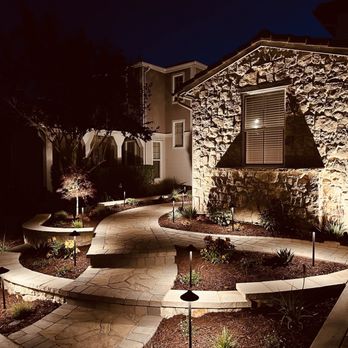Groundworks Landscape Co - Front yard entry pathways and walls - Landscaping Near Me Groundworks Landscape Co - Front yard entry pathways and walls - Landscaping Near Me