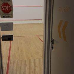 Thon Bergen Airport Hotel - Squash court