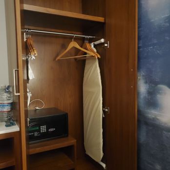 Cambria Hotel LAX - Closet - Hotels Near Me - El Segundo, California