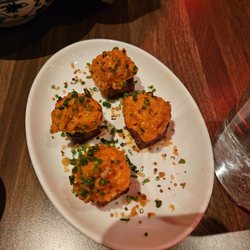 Oncle Lee - Salmon appetizer