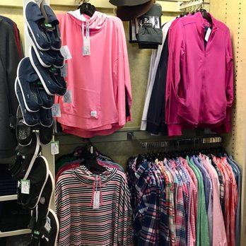 Dock Square Clothiers - Men's Clothing Near Me - Kennebunkport, Maine Dock Square Clothiers - Men's Clothing Near Me - Kennebunkport, Maine