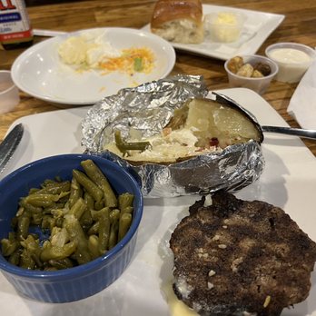 Strikers Steakhouse - Beef patty lunch. - Steakhouses Near Me - Lawrenceburg, Tennessee Strikers Steakhouse - Beef patty lunch. - Steakhouses Near Me - Lawrenceburg, Tennessee