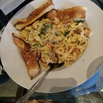 Hyde Park - Brie Alfredo - Cocktail Bars Near Me - Webster, Texas Hyde Park - Brie Alfredo - Cocktail Bars Near Me - Webster, Texas