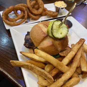 Blu Alehouse - Sports Bars Near Me - Riverdale, New Jersey