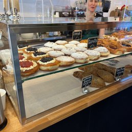 Amazing donuts! Amazing donuts!