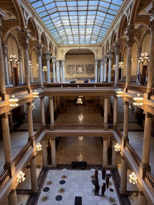 Indiana Statehouse by null