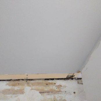 Bay Area Custom Floors - another hammer hole in bath wall - Flooring Near Me - Pittsburg, California