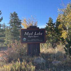 Caribou Ranch - Mud lake next door!