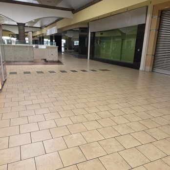 Panorama Mall - Vacant store - Shopping Centers Near Me - Panorama City, California Panorama Mall - Vacant store - Shopping Centers Near Me - Panorama City, California