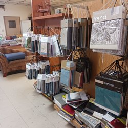Aurora's Upholstery & Decor