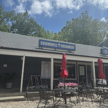Cromwell Creamery - Ice Cream & Frozen Yogurt Near Me - Cromwell, Connecticut Cromwell Creamery - Ice Cream & Frozen Yogurt Near Me - Cromwell, Connecticut