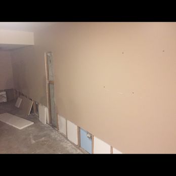 Paint Chicago - Drywall damage due to flooding. Before Photo - Painters Near Me Paint Chicago - Drywall damage due to flooding. Before Photo - Painters Near Me
