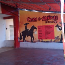 Tacos y quekas El Rinconcito - Entrada parte lateral